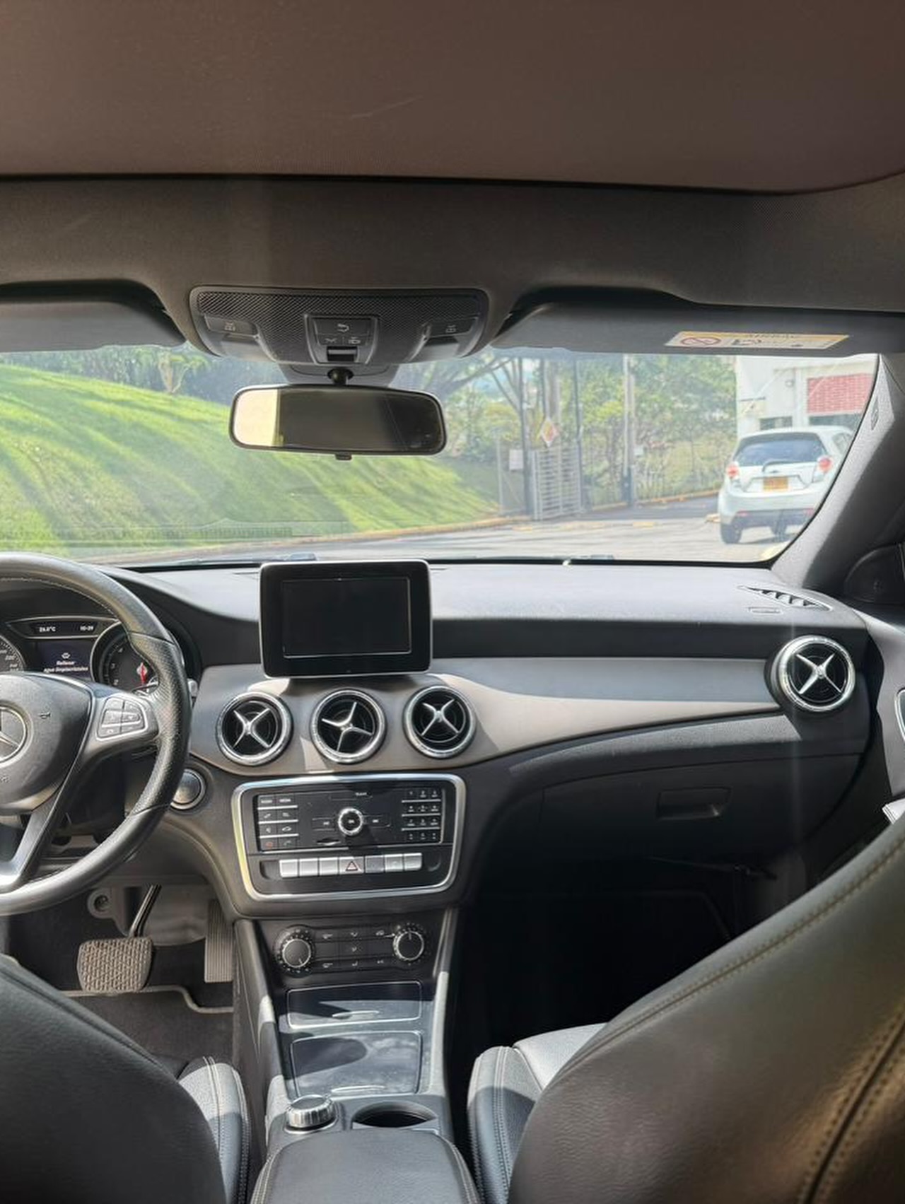 Mercedes Benz — imagen 4