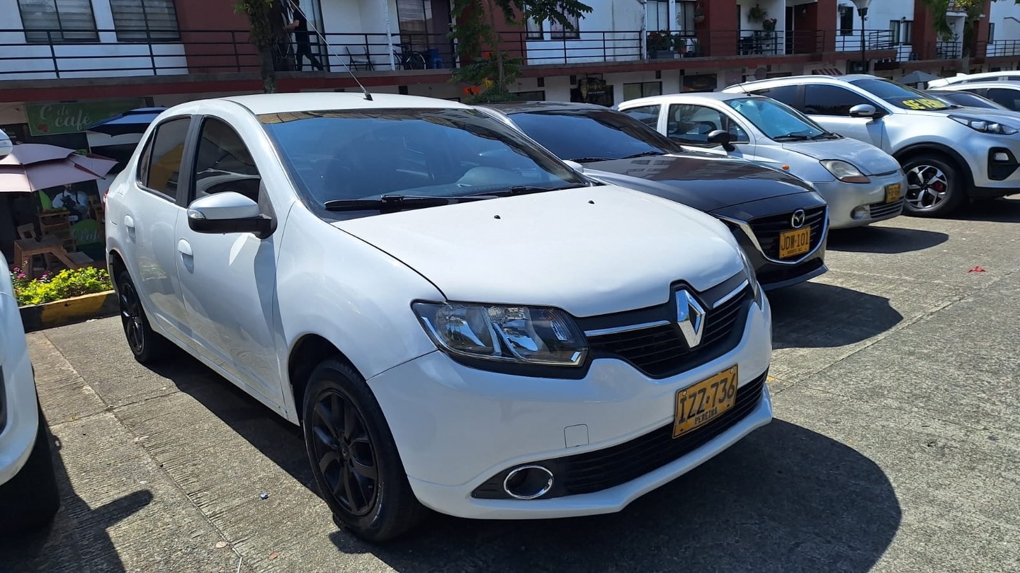 Renault Logan Sedán — imagen 2