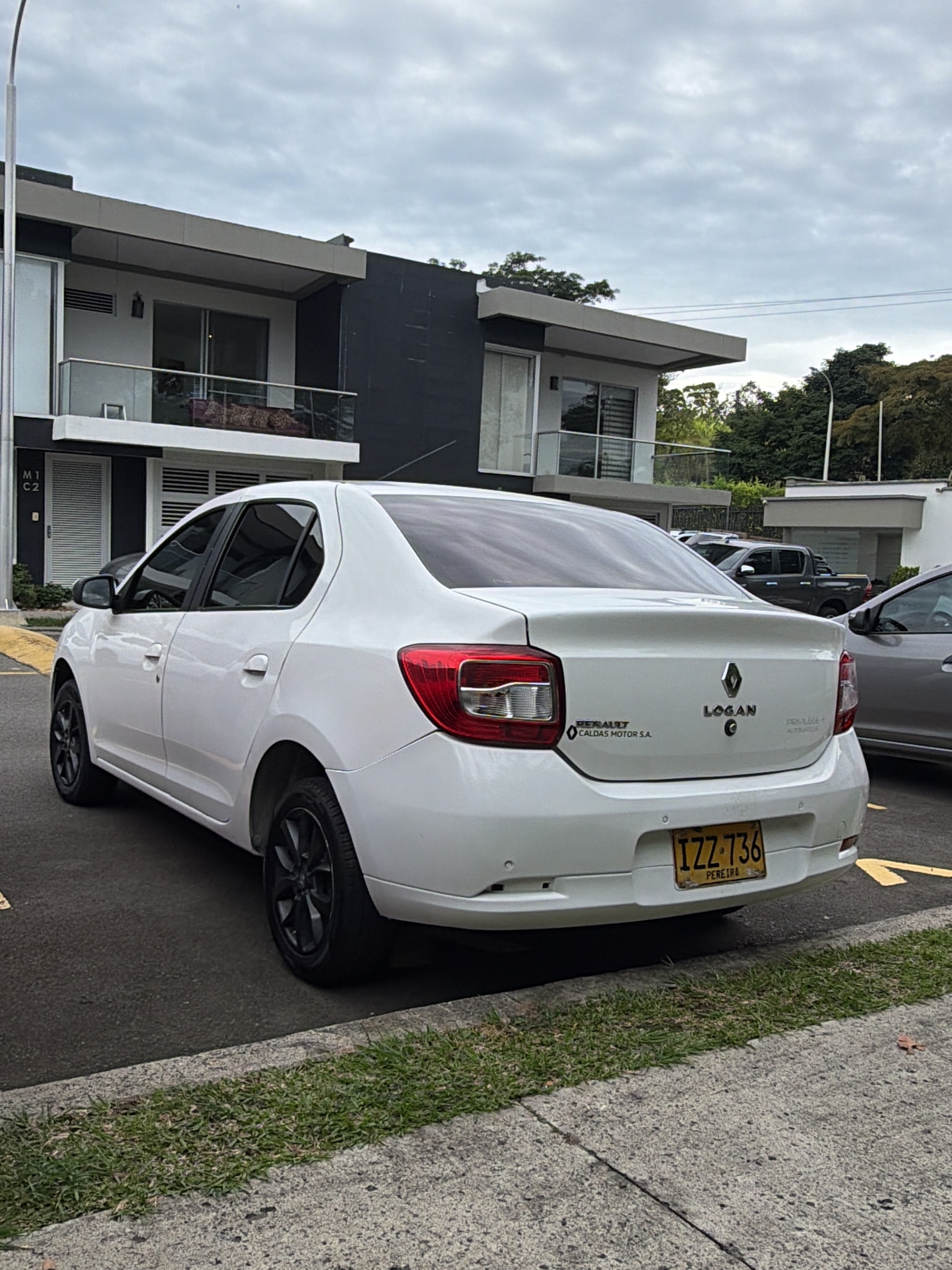 Renault Logan Sedán — imagen 4