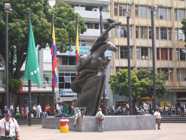Plaza de Bolívar — imagen 4